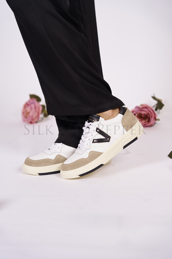 Sneaker pelle V Nero da Silk and Pepper